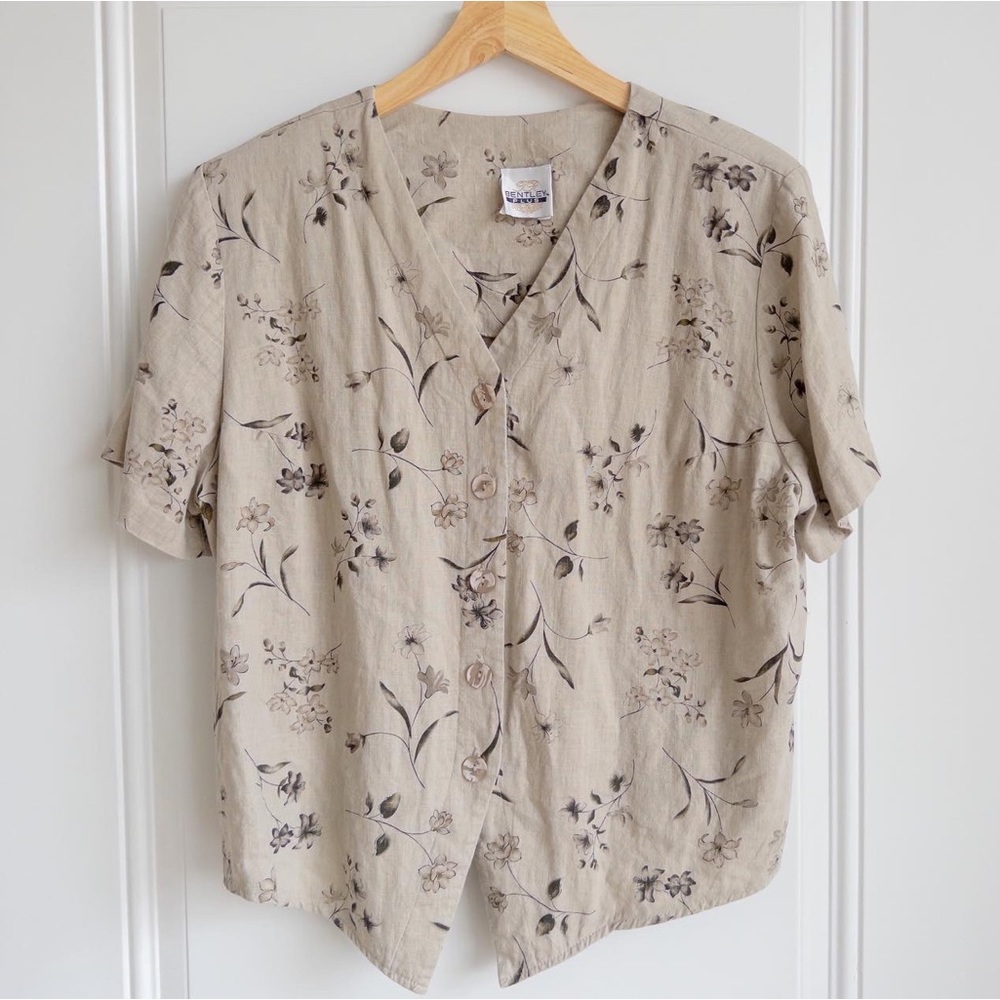 Vintage linen floral button down short sleeve blouse